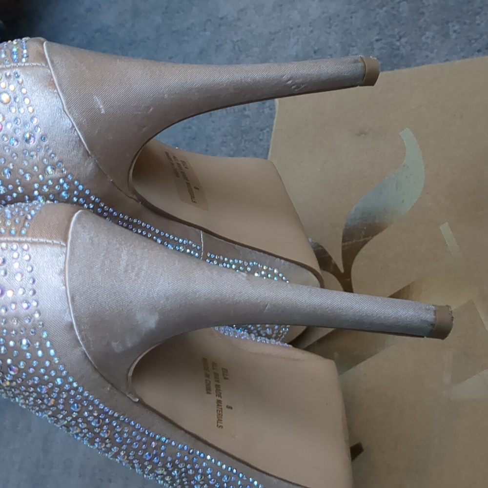 Charlotte Russe Sparkling Heels - Picture 6 of 9